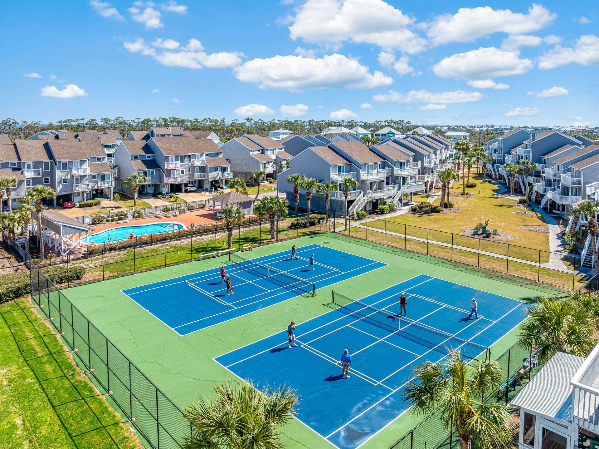 Community Tennis/Pickleball Courts